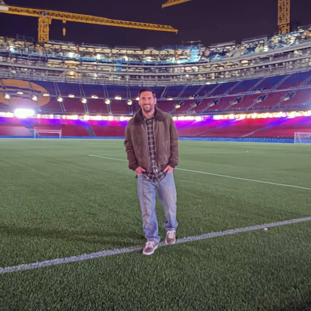 เมสซี่โพสต์ภาพการกลับมาที่คัมป์นู! สื่อสเปน: บาร์เซโลนาไม่ทราบล่วงหน้า เดอ ปอลร่วมเดินทางด้วย_นักฟุตบอล_อาร์เจนตินา_สถานที่