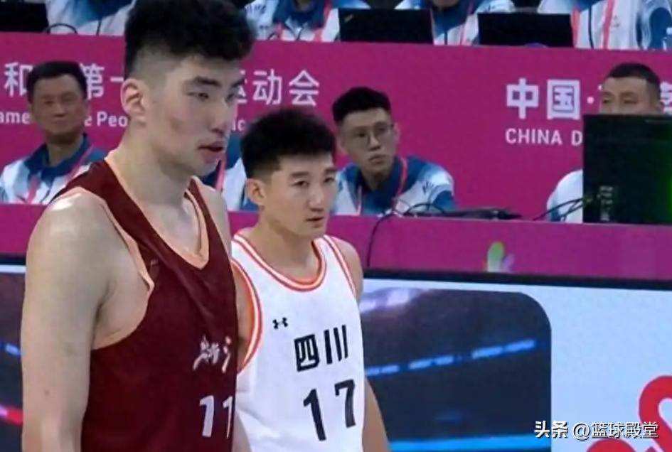 ยู เจียฮาโอ เปิดเผยข้อมูลวงใน! การหายไปนานจุดประกายความไม่พอใจ เหตุผลในการกลับยุโรปได้รับการยืนยัน พร้อมลงสนามในรอบคัดเลือกฟุตบอลโลก!_การแข่งขัน_ผลกระทบ_1