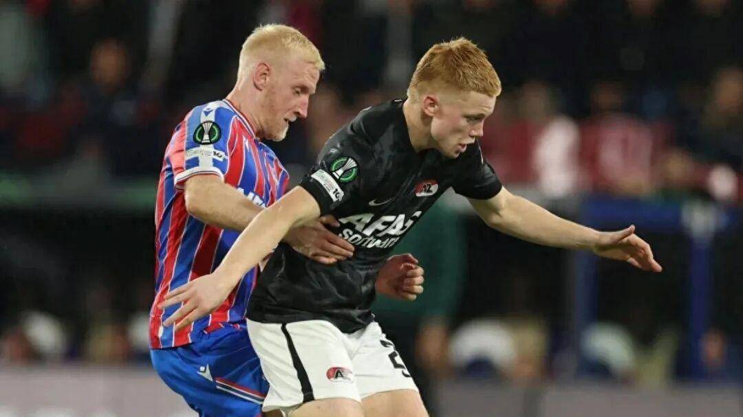 ดาวรุ่งวัย 19 ปีจุดกระแสข่าวลือ! ลิเวอร์พูลเสี่ยงทุ่มคว้าจอมเวทย์จากเอเรดิวิซี่ – ชล็อตเตอร์จะได้กองกลางตัวหลักคนใหม่หรือไม่? _ชล็อตเตอร์_ ศักยภาพการเติบโต กองกลาง