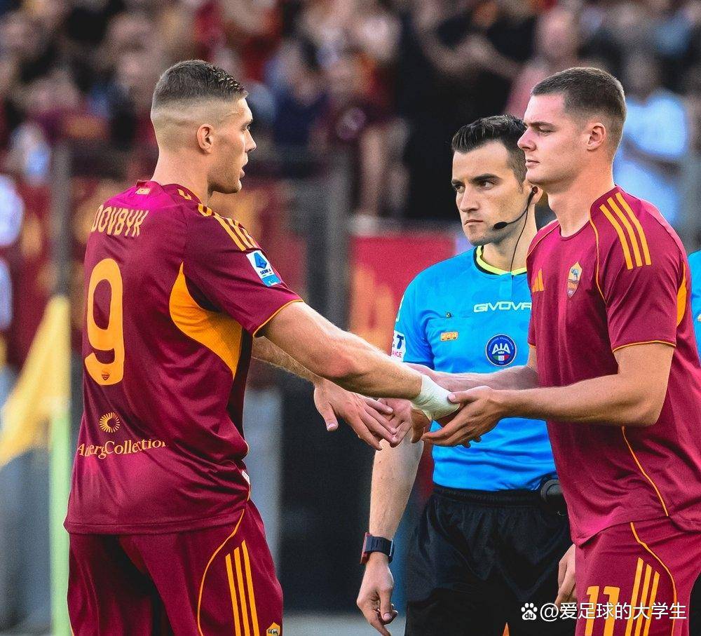 การไล่ล่าตัวซิร์กซีในโรมเข้มข้นขึ้นเมื่อเงื่อนไขทางการเงินเฉพาะเจาะจงปรากฏขึ้น กัสเปรินี ยูโร แมนเชสเตอร์ ยูไนเต็ด