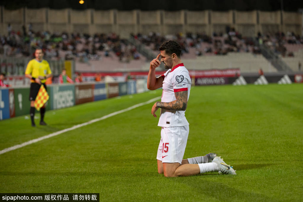 เปียเท็ค: หวังว่ามิลานจะคว้าแชมป์เซเรียอาได้สำเร็จ เมื่อมองย้อนกลับไป ผมรู้สึกว่าตัวเองน่าจะทำได้ดีกว่านี้