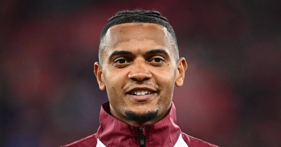 อาคันจิ: ต้องการอยู่ต่อกับอินเตอร์ มิลาน หลังหมดสัญญายืมตัว; การขยายฟุตบอลโลกอาจกระทบคุณภาพการแข่งขัน _ข่าว_ _แชมเปียนส์ลีก_ _แมนเชสเตอร์ ซิตี้_