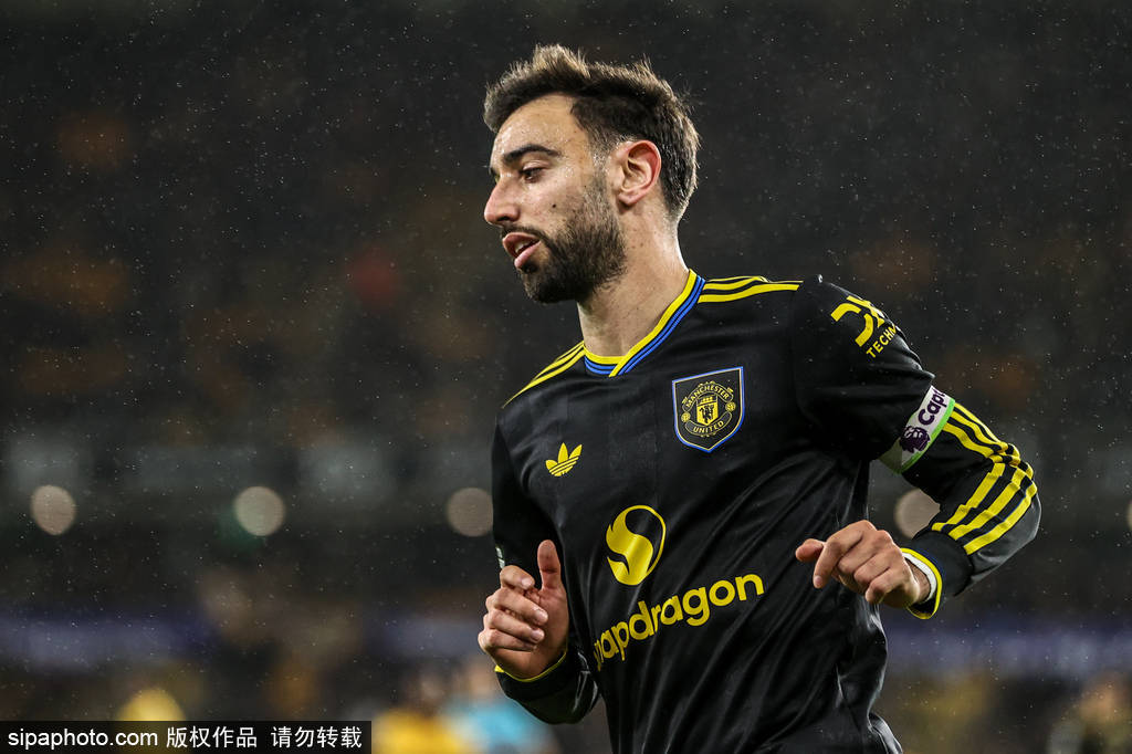 ระยะเวลาการปรากฏตัวสามปี: B เฟอร์นันเดสเป็นผู้นำ, วัลแวร์เด้รวมอยู่ด้วย, เอ็มบัปเป้ขึ้นนำอย่างน่าประหลาดใจ _ครองตำแหน่ง_ _อันดับ_ _กูเด้_