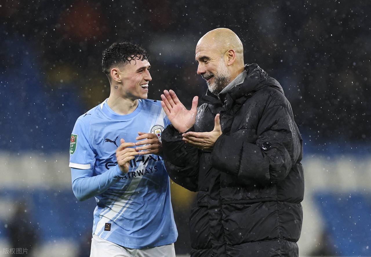 นักเตะใหม่โชว์ฟอร์มโดดเด่น แมนเชสเตอร์ ซิตี้ เอาชนะ เบรนท์ฟอร์ด อย่างสบาย ๆ กลับเข้าสู่รอบรองชนะเลิศ ลีก คัพ_เชอร์กี_ซาวินี_แมตช์