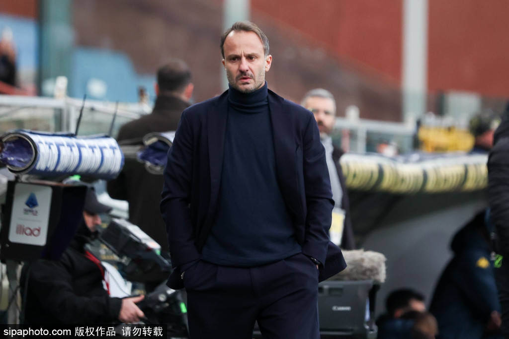 อินเตอร์ มิลาน พบ บาเยิร์น มิวนิค: ชัยชนะสำคัญและปาฏิหาริย์การกลับมาในเส้นทางสู่การชิงแชมป์: อินเตอร์ มิลาน พบ นาโปลี