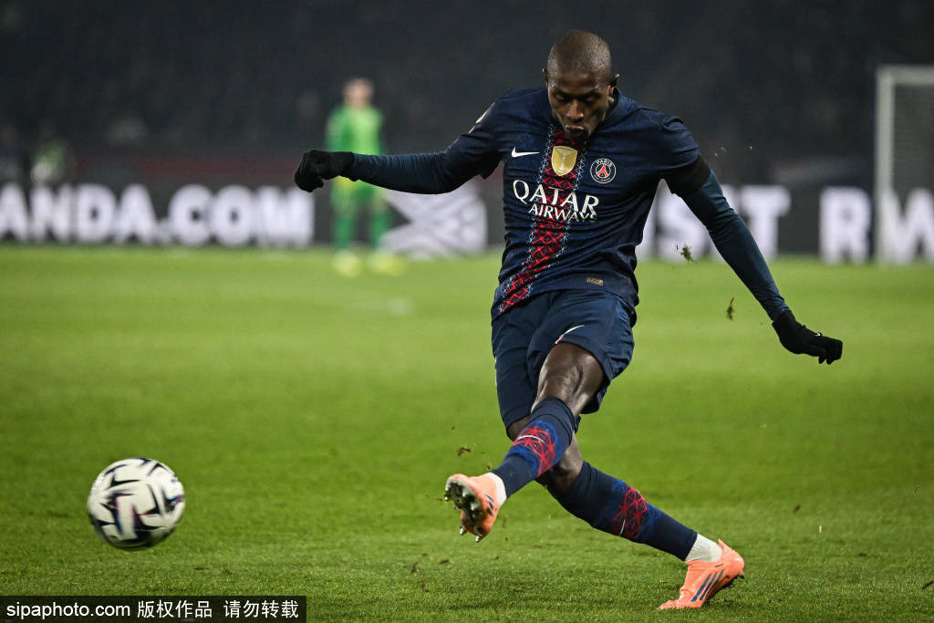 ความโล่งใจที่ไม่คาดคิดสำหรับปารีส แซงต์-แชร์กแมง หลังจากการตกรอบฟุตบอลถ้วยฝรั่งเศส _การแข่งขัน_ _ฤดูกาลนี้_ _ผู้เล่น_