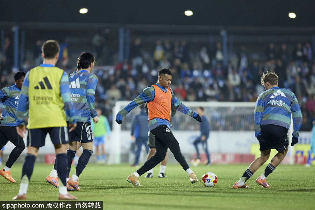 อัลบาเซเต้เอาชนะเรอัล มาดริด! คาร์ลอส เบลมอนเต้กลายเป็นฝันร้ายของเรอัล_การแข่งขัน_ครึ่งแรก_มาสตัน